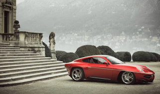 Alfa Romeo Disco Volante by Touring Superleggera outside a villa