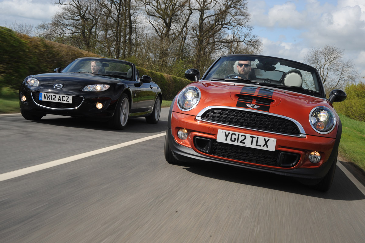 Mazda MX-5 vs MINI Roadster