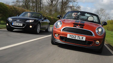 Mazda MX-5 vs MINI Roadster