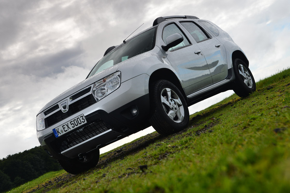 Dacia Duster vs Peugeot Partner Tepee, Kia Venga and used Nissan Qashaqi
