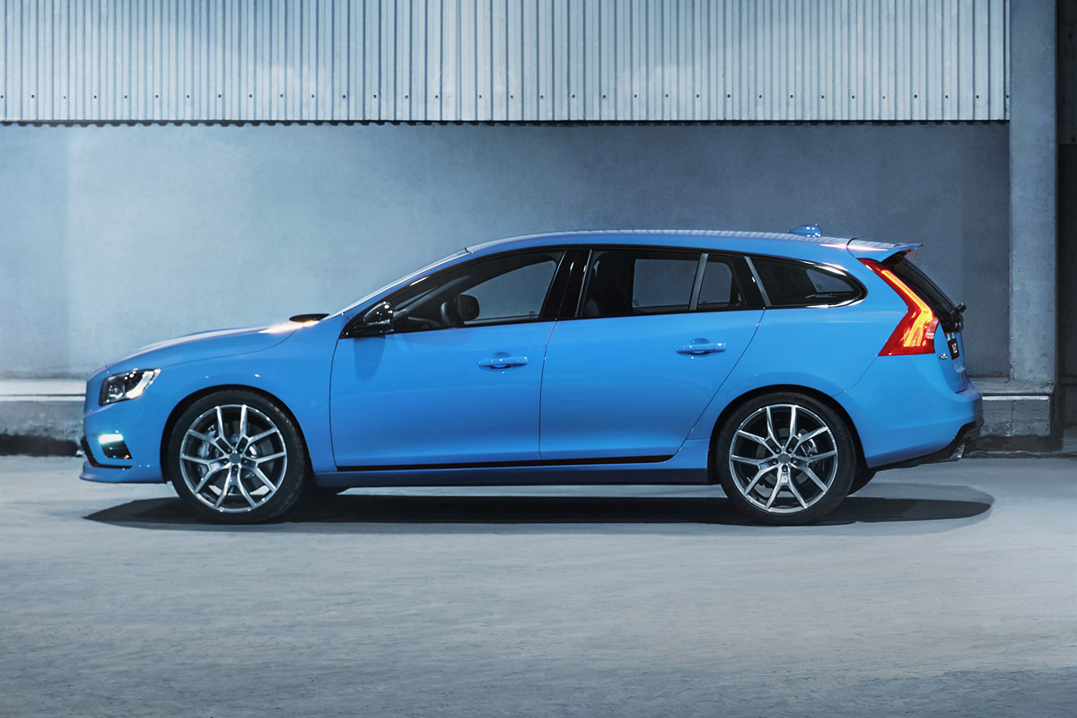 Volvo V60 Polestar estate profile