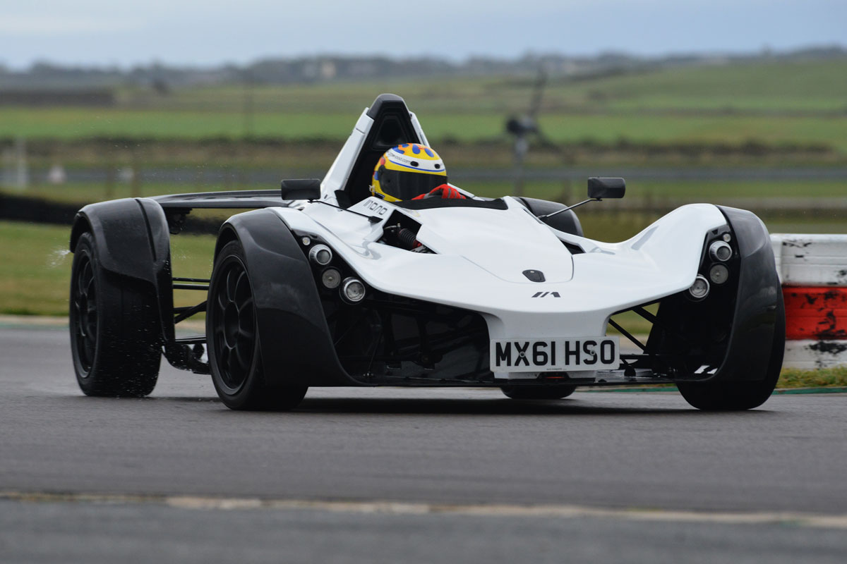 BAC Mono front cornering