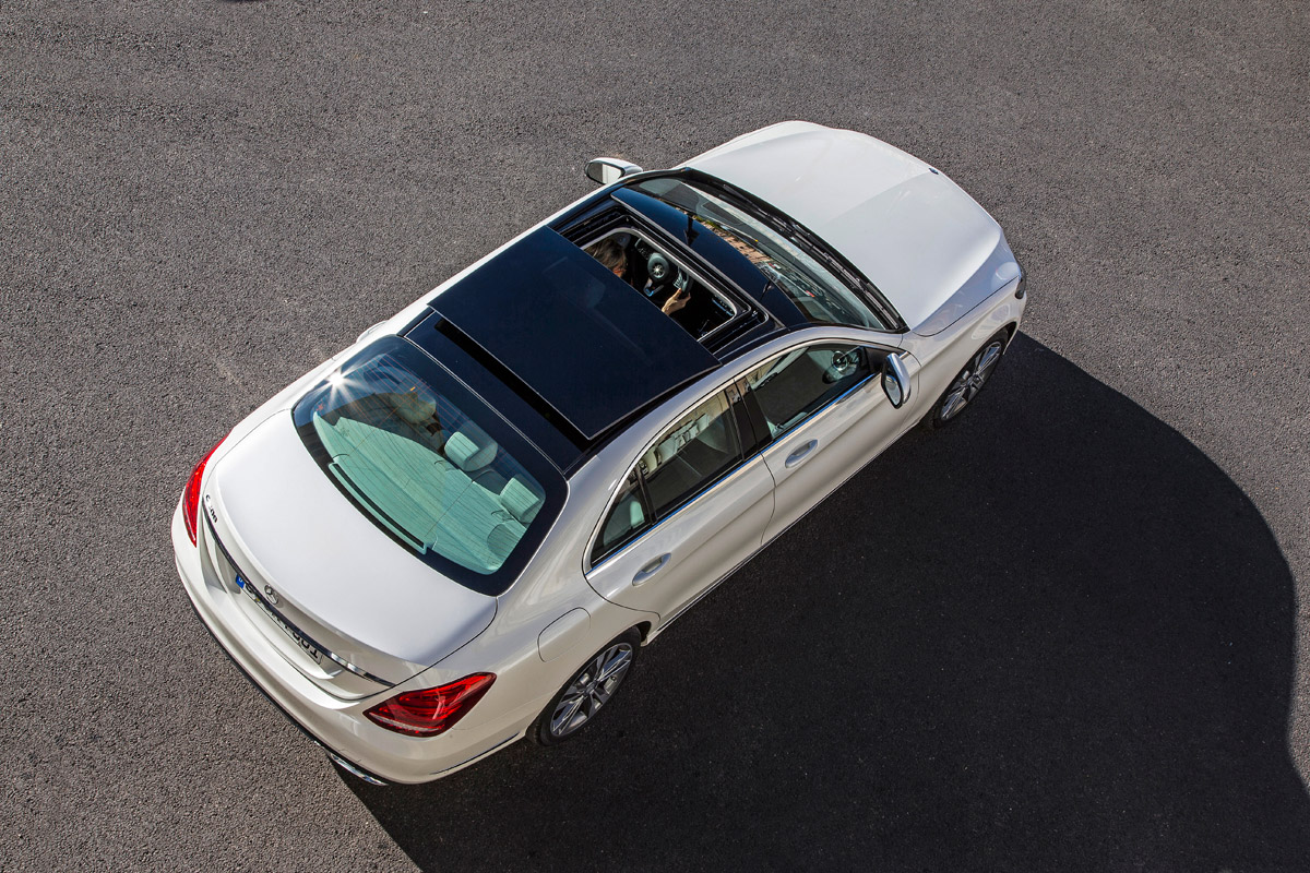 Mercedes C200 BlueTec roof