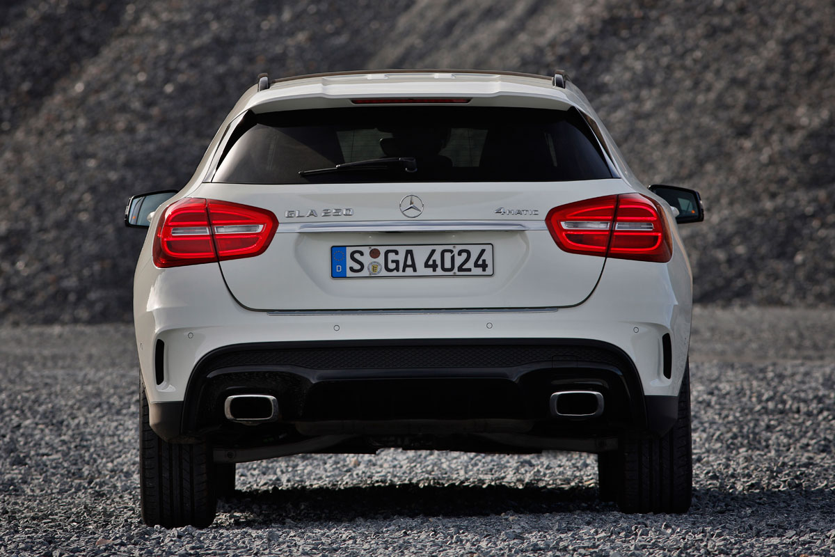 Mercedes GLA 250 SE - rear