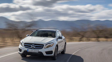 Mercedes GLA 250 SE - front corner white