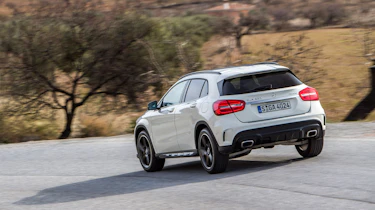 Mercedes GLA 250 SE - back