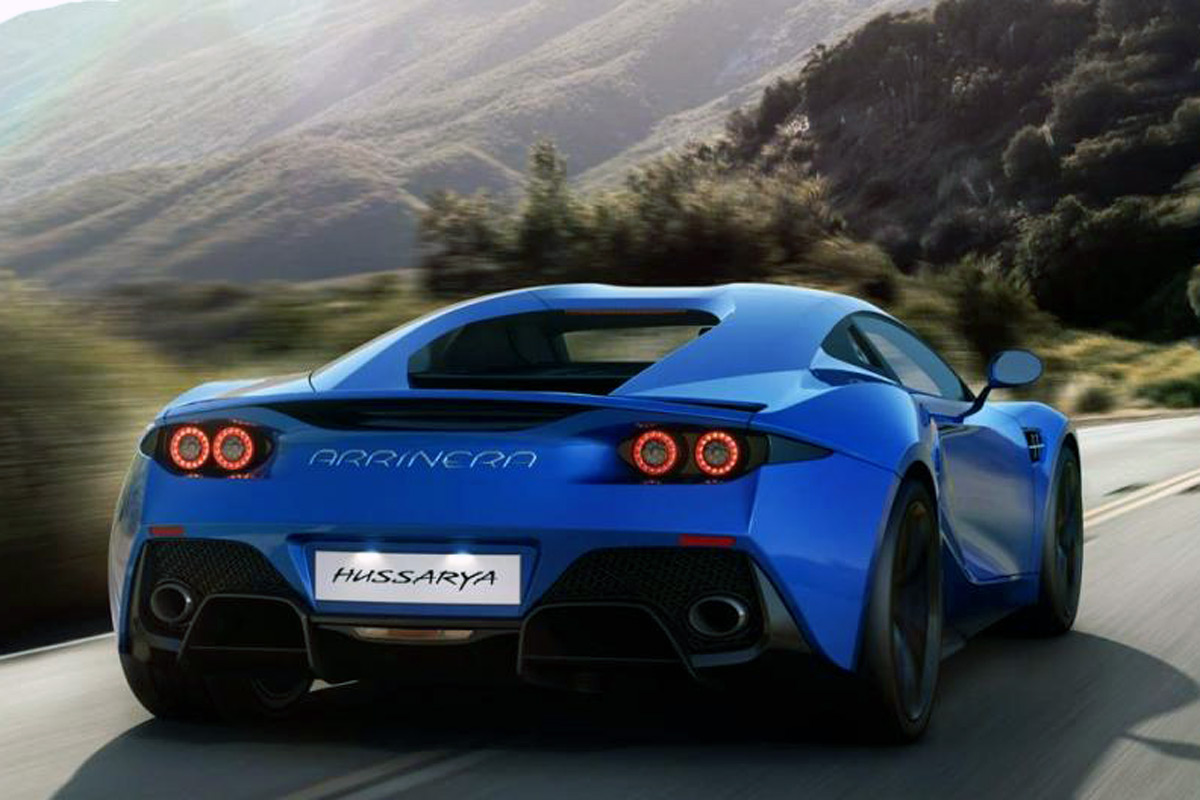 Arrinera Hussaray rear