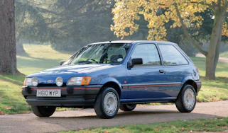 1990 blue ford fiesta