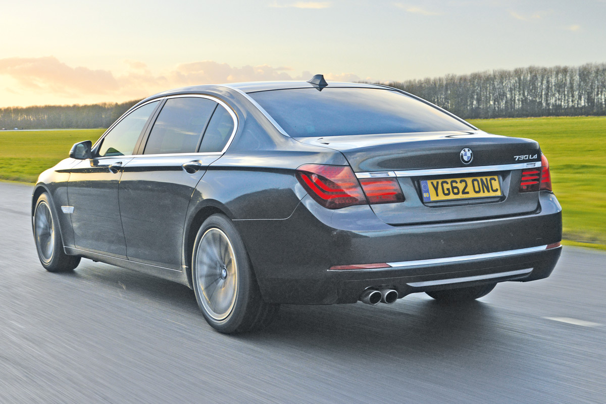 BMW 730Ld rear tracking