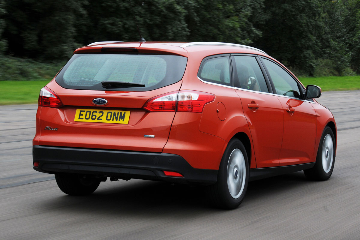 Ford Focus Estate rear tracking