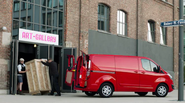 Ford Transit Custom rear