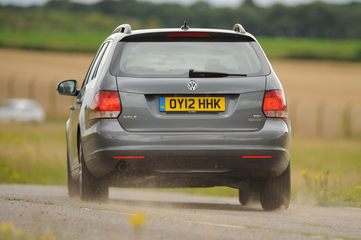 Volkswagen Golf Estate rear