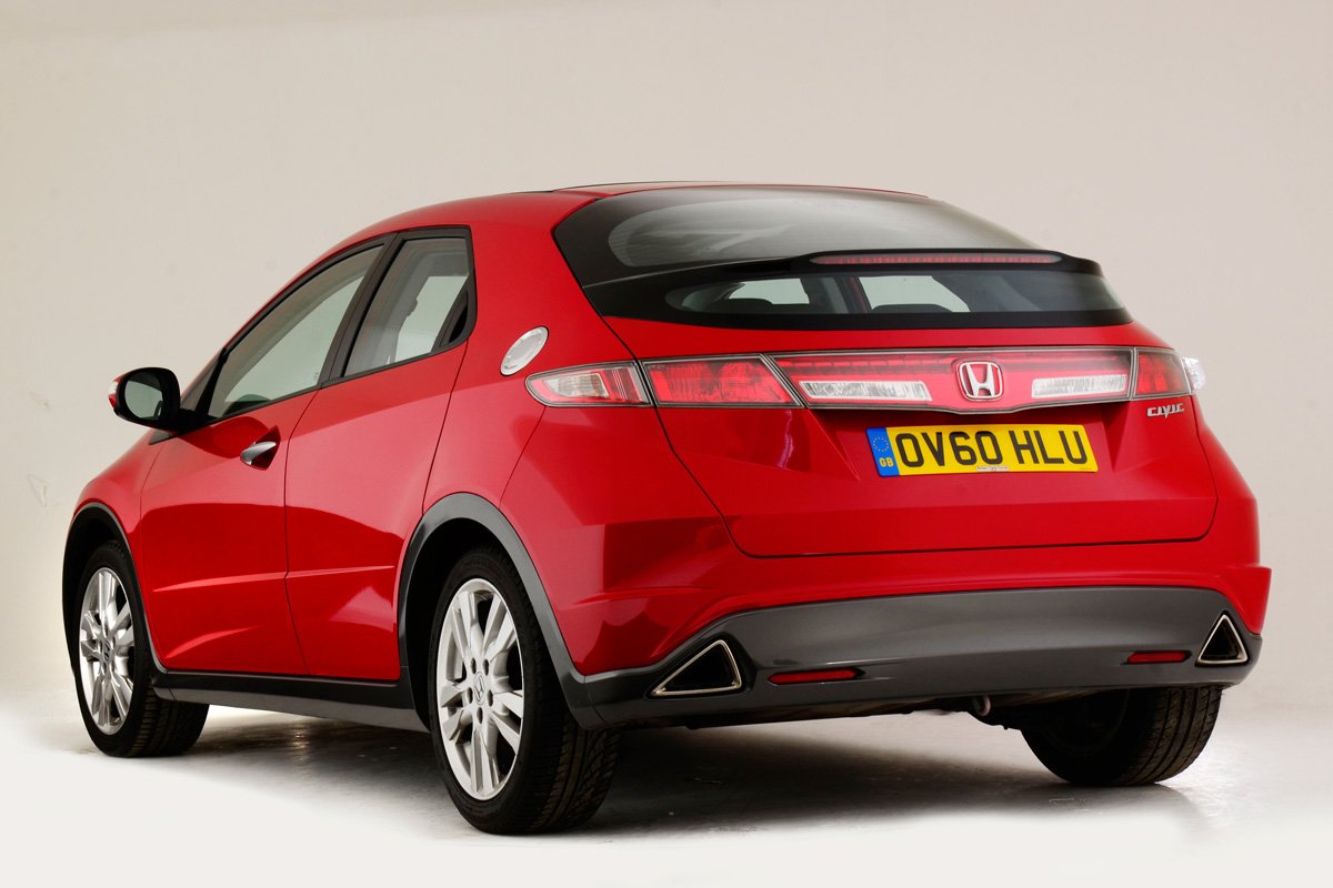 Honda Civic Mk8 - rear static