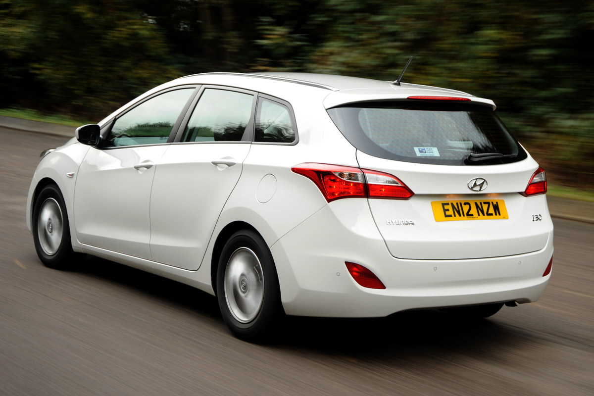 Hyundai i30 Tourer rear tracking