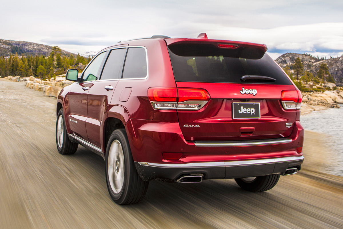 Jeep Grand Cherokee rear tracking