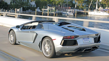Lamborghini Aventador Roadster rear tracking