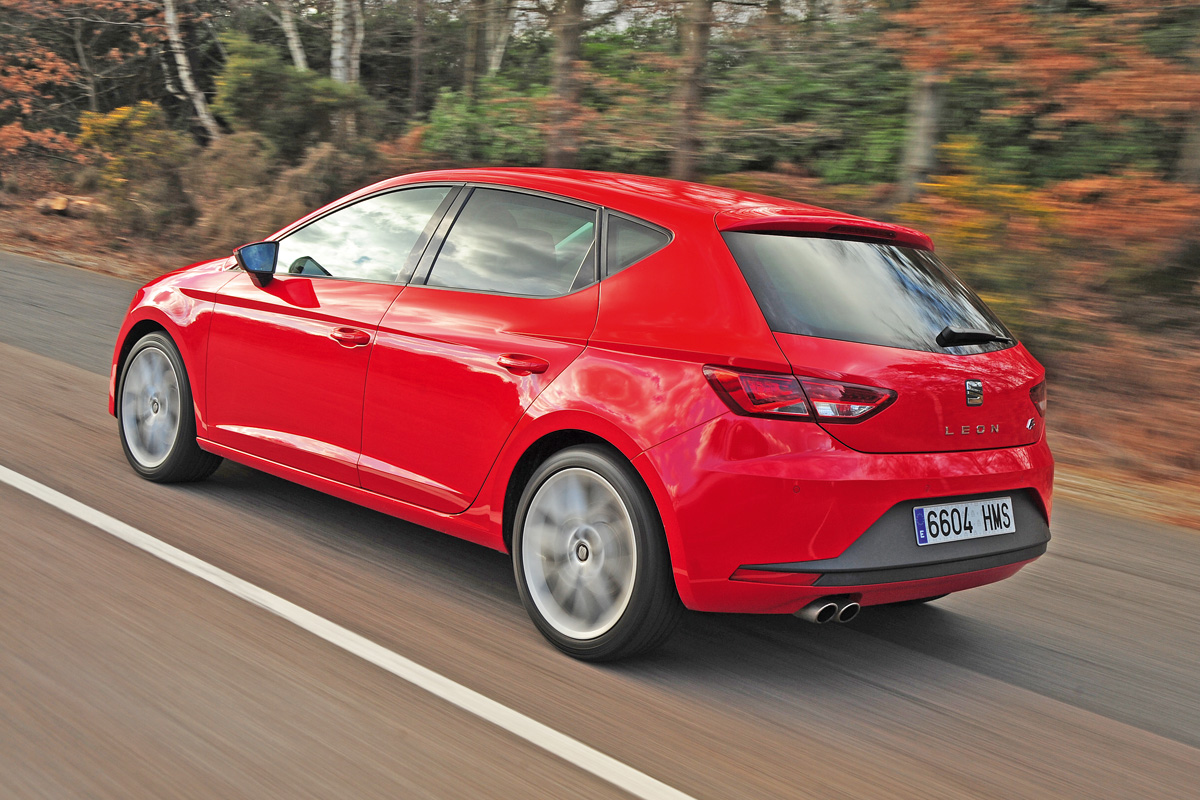 SEAT Leon rear tracking