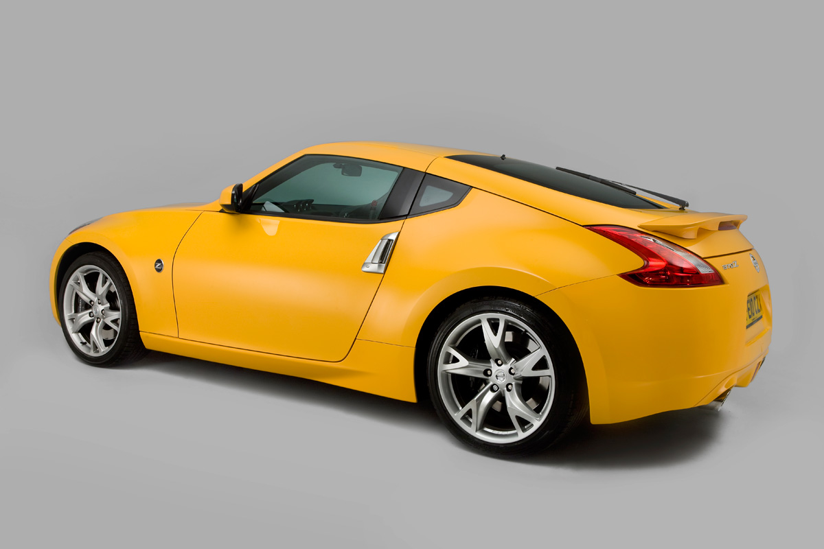 Nissan 370Z rear