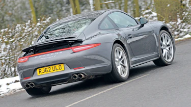 Porsche 911 Carrera 4 rear cornering