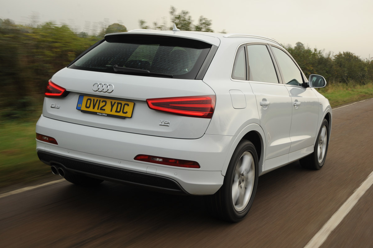 Audi Q3 rear tracking