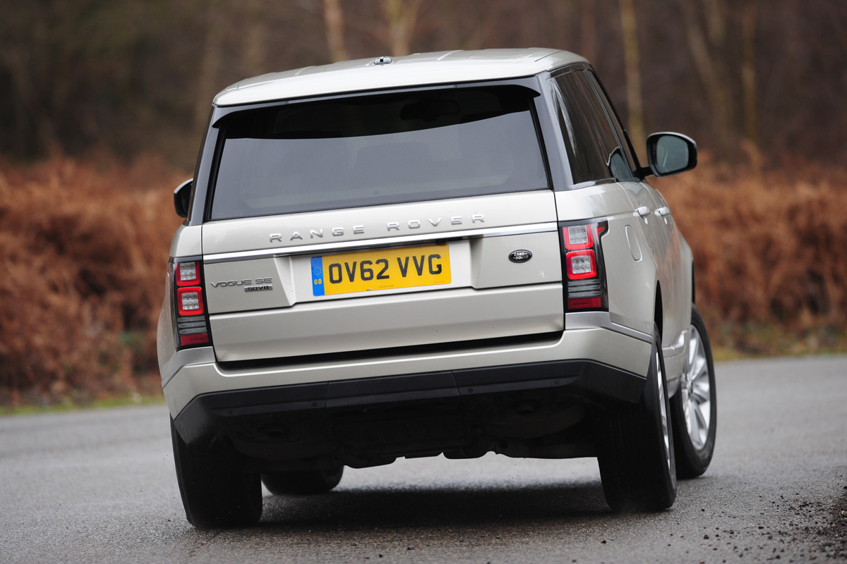 Range Rover rear cornering