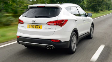 Hyundai Santa Fe rear tracking