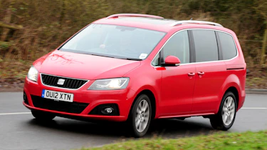 SEAT Alhambra front cornering