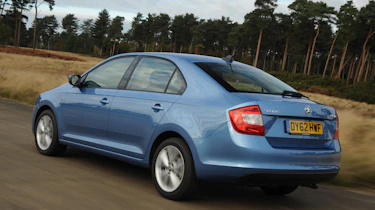 Skoda Rapid rear tracking