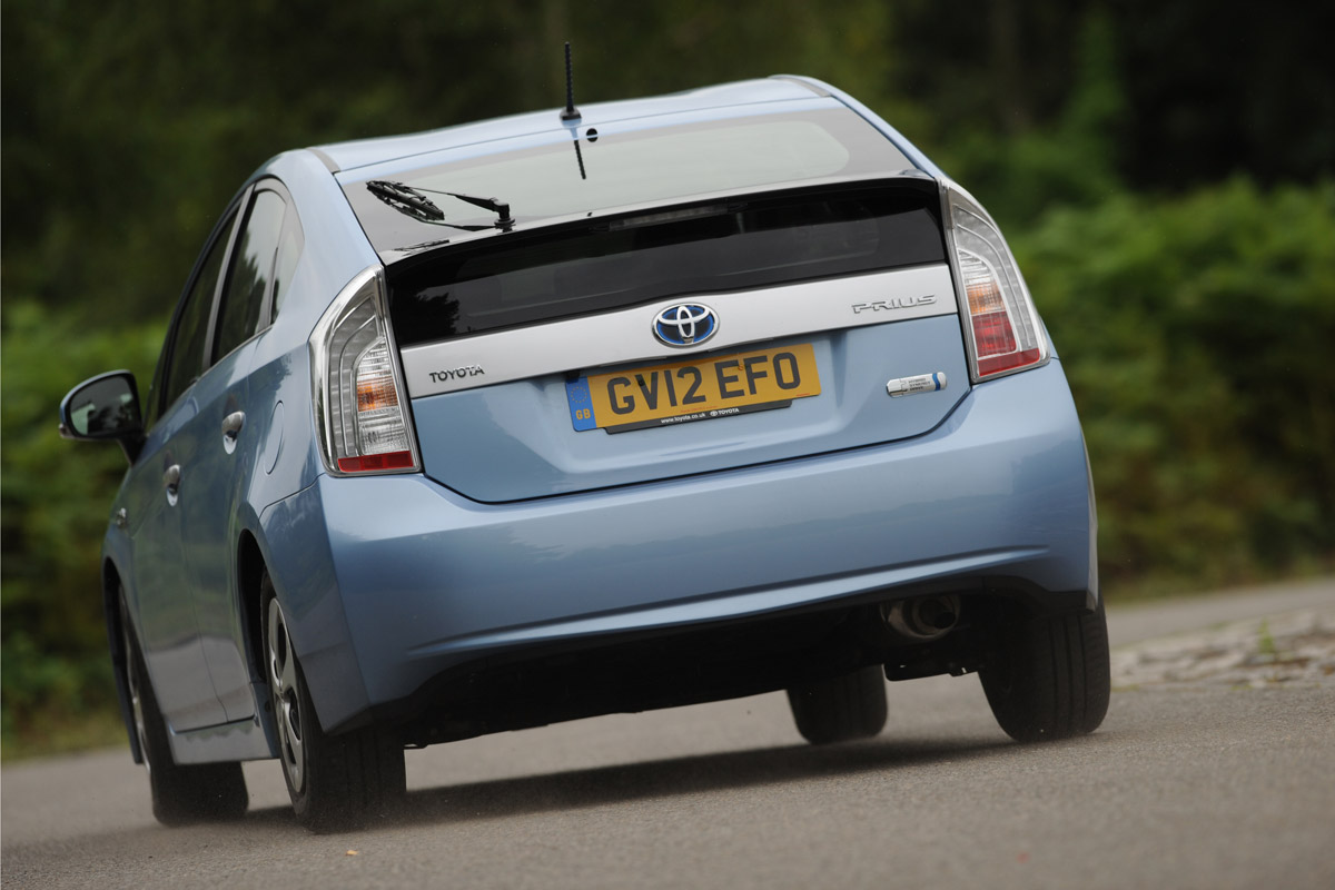 Toyota Prius Plug-in rear cornering