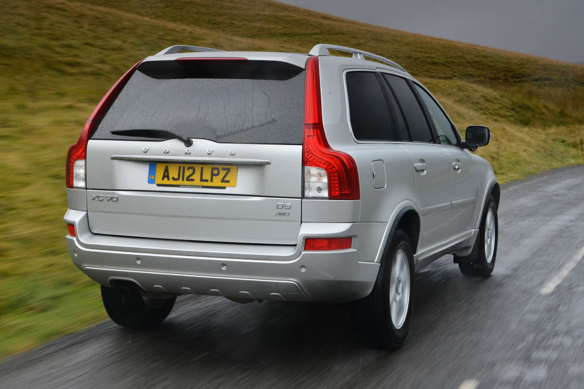 Volvo XC90 rear tracking