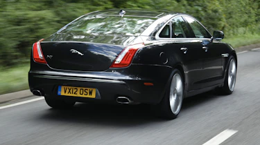 Jaguar XJ rear tracking