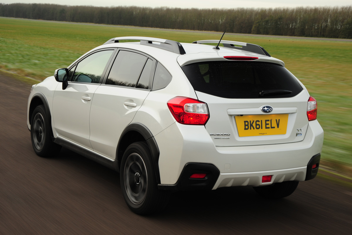 Subaru XV rear tracking