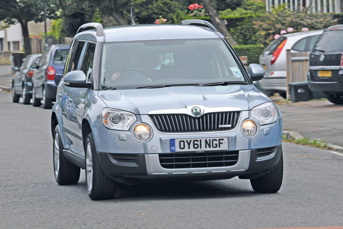 Skoda Yeti front tracking