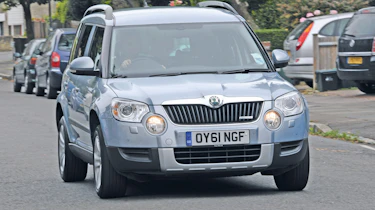 Skoda Yeti front tracking