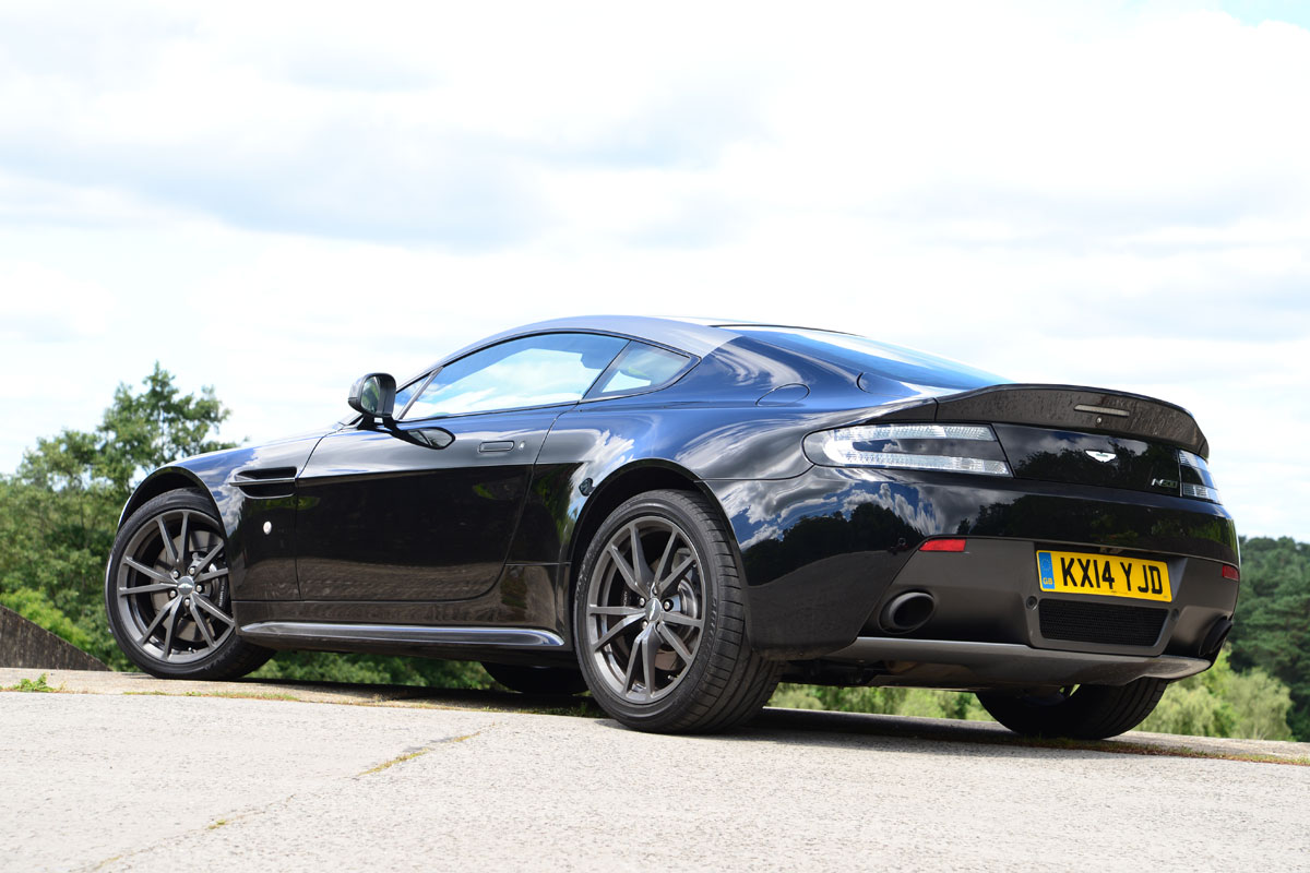 Aston Martin V8 Vantage N430 - rear