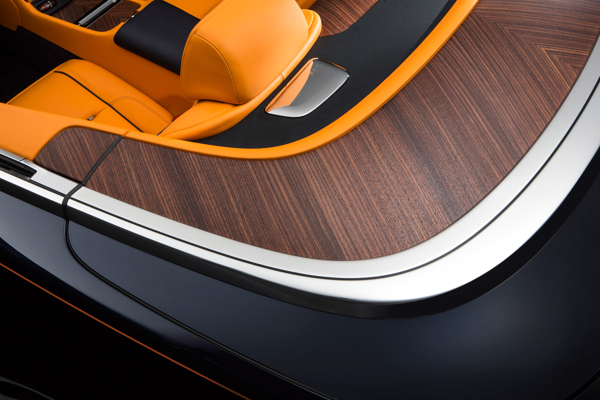 Rolls-Royce Dawn convertible wood