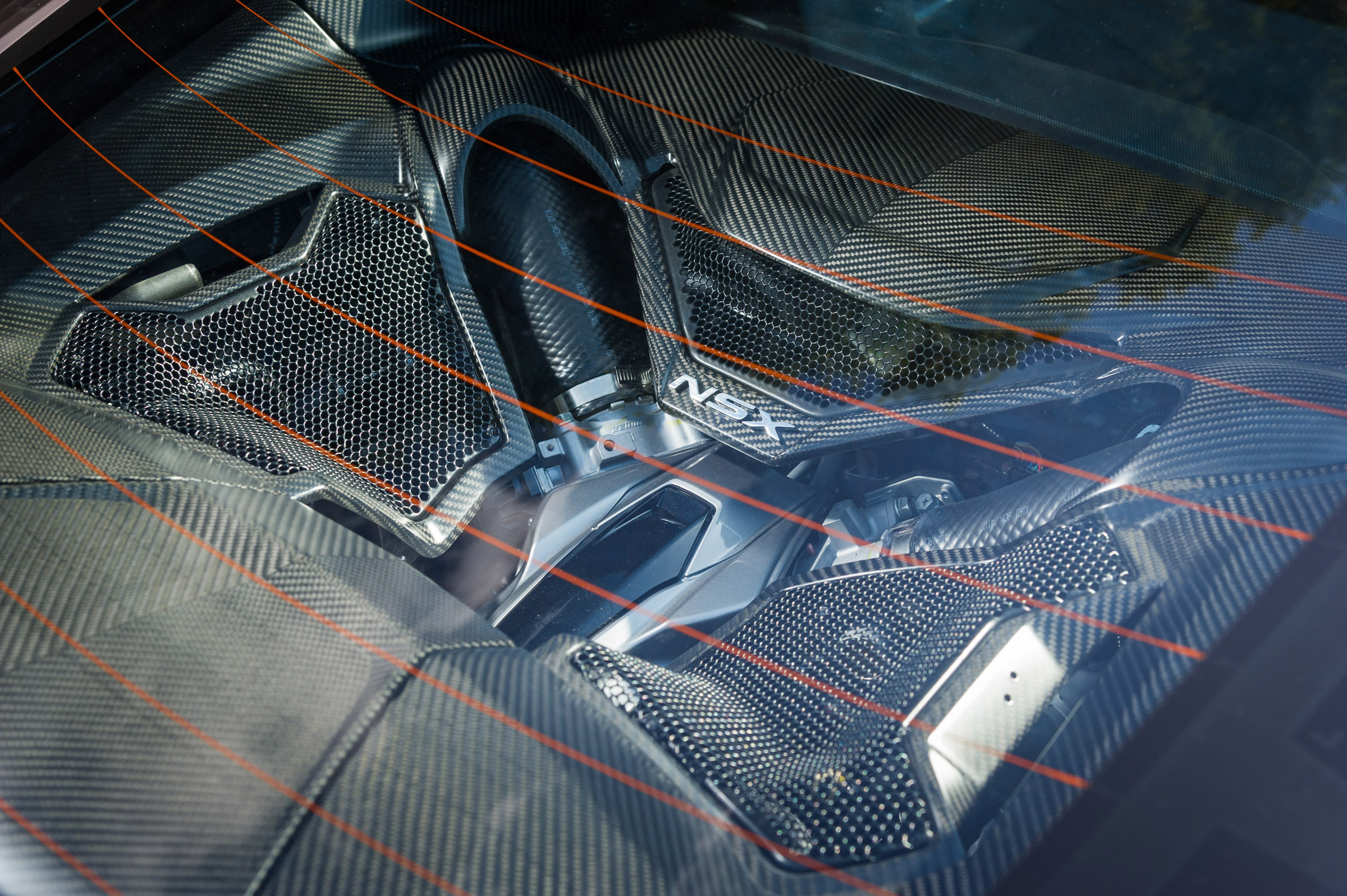 New Honda NSX 2015 white engine