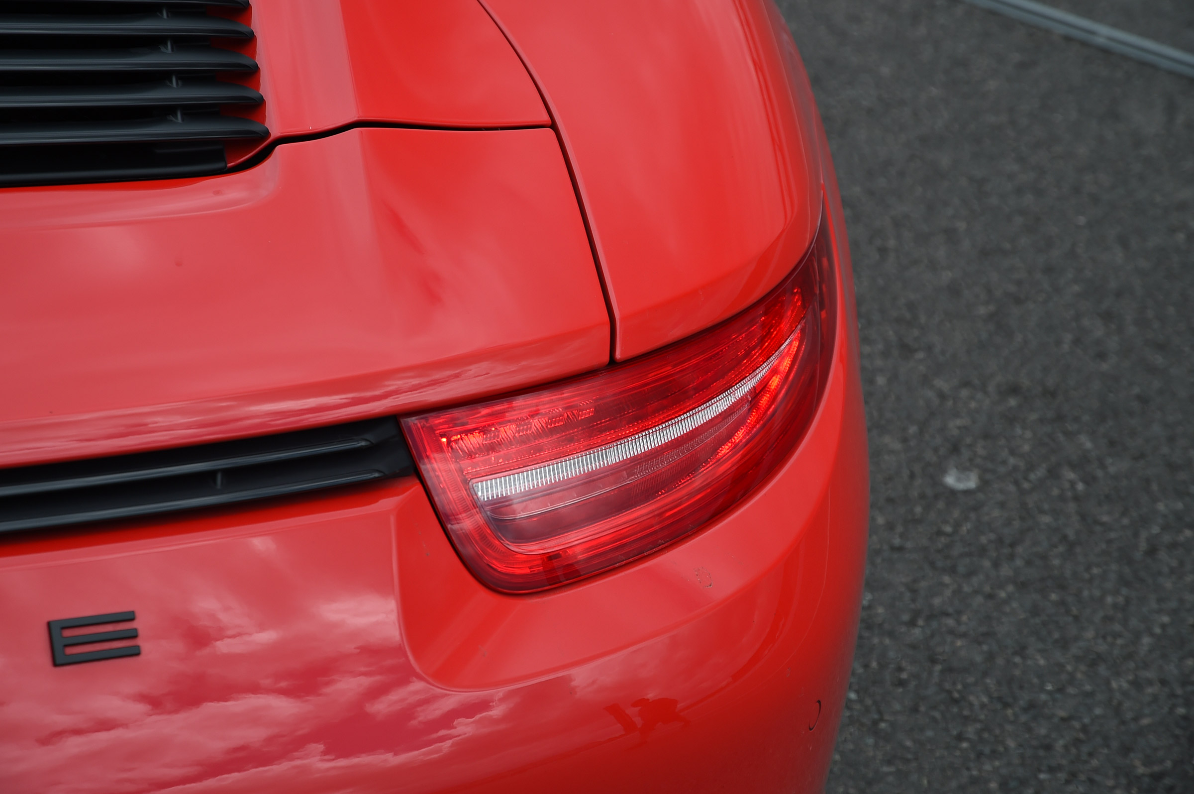 Porsche 911 GTS tail light