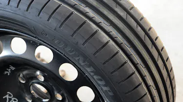Dunlop Sport BluResponse