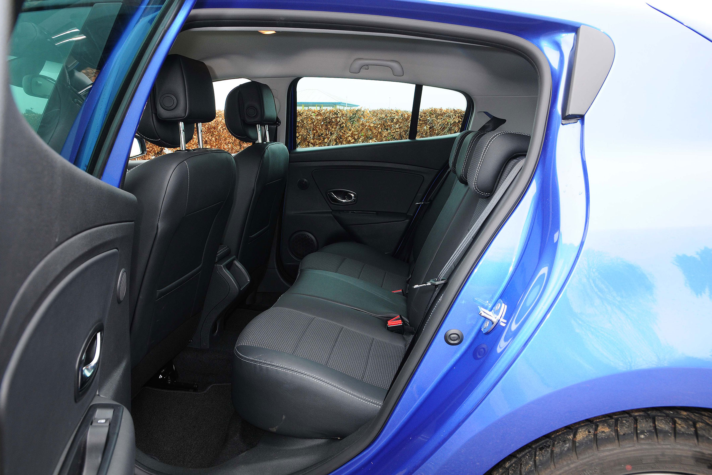 Renault Megane GT 220 - rear seats