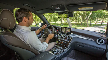 Mercedes GLC - interior driving