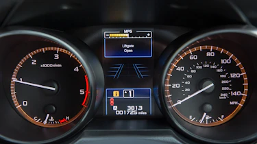 Subaru Outback dials