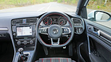 VW Golf GTI - interior