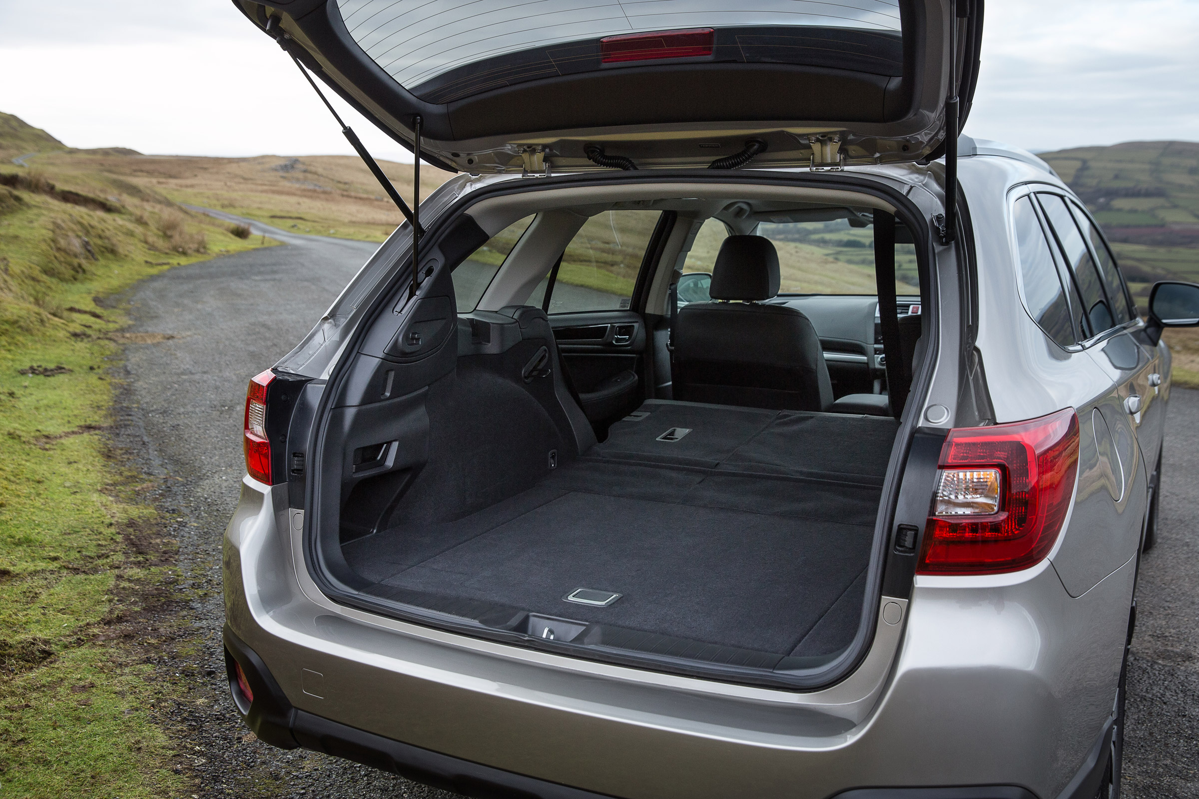 Subaru Outback boot