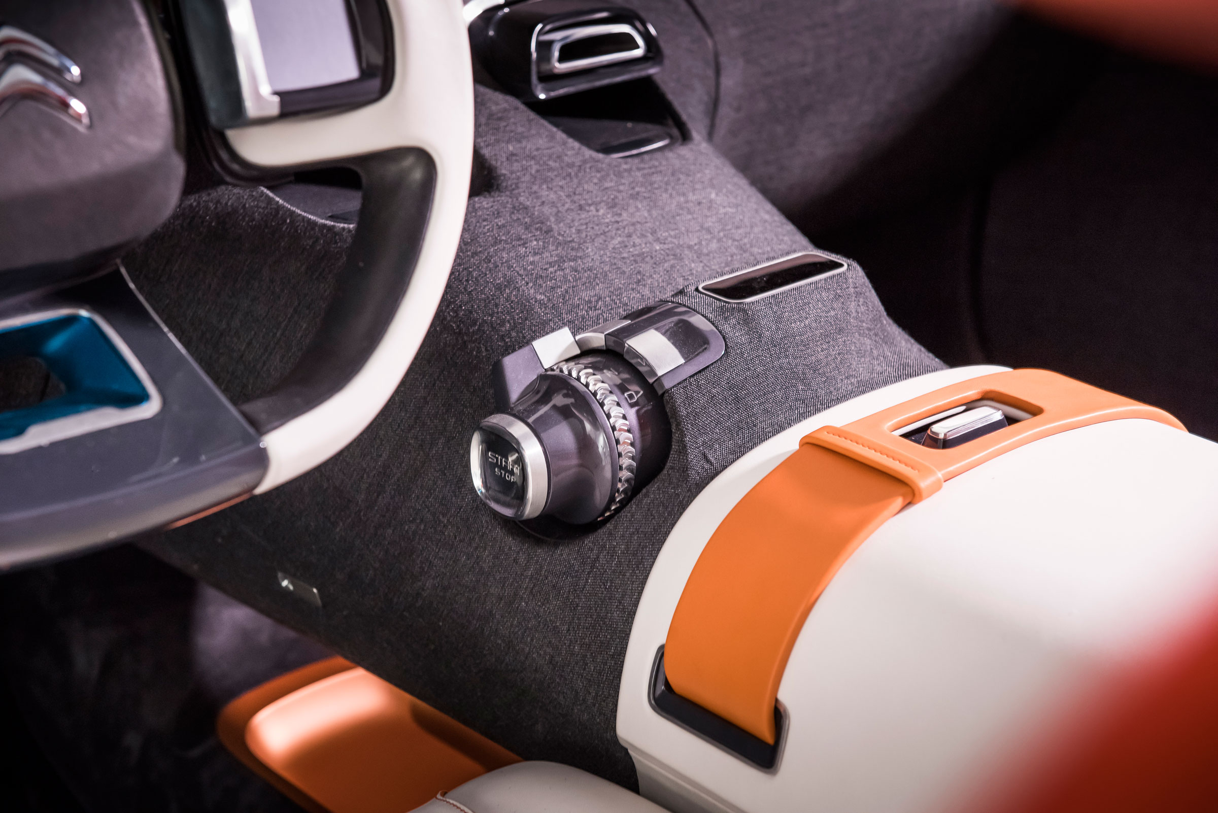 Citroen Aircross concept - controls