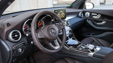 Mercedes GLC - cabin