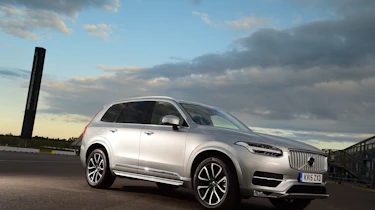 Volvo XC90 COTY front side