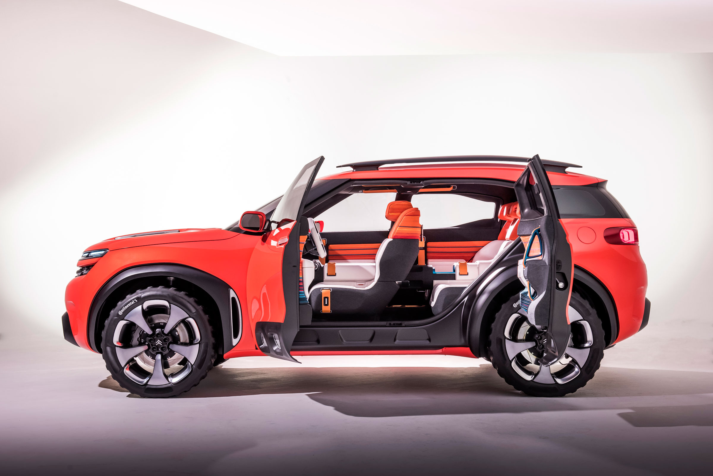 Citroen Aircross concept - side doors open