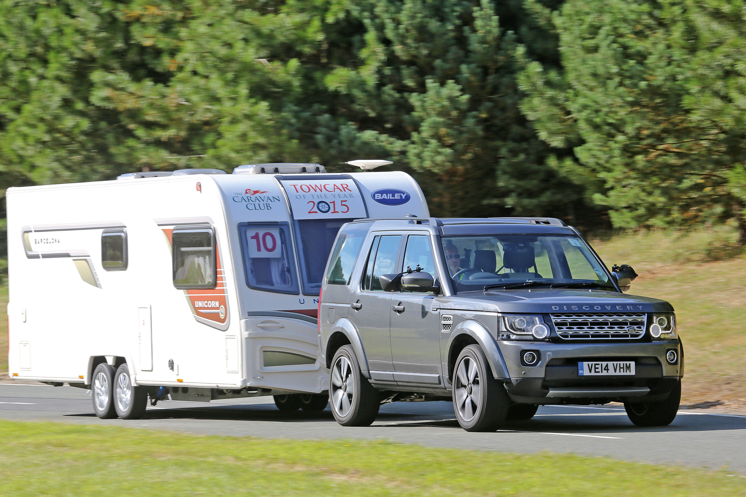 Land Rover Discovery Tow Car of the Year