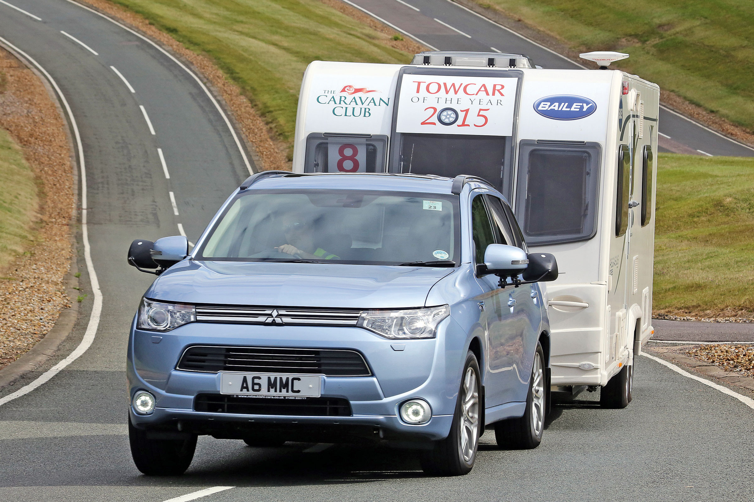 Mitsubishi Outlander PHEV Tow Car of the Year